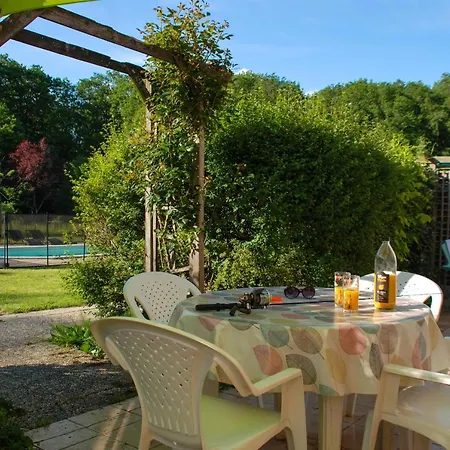 Gites Les Closeaux Vallieres-les-Grandes Exterior photo