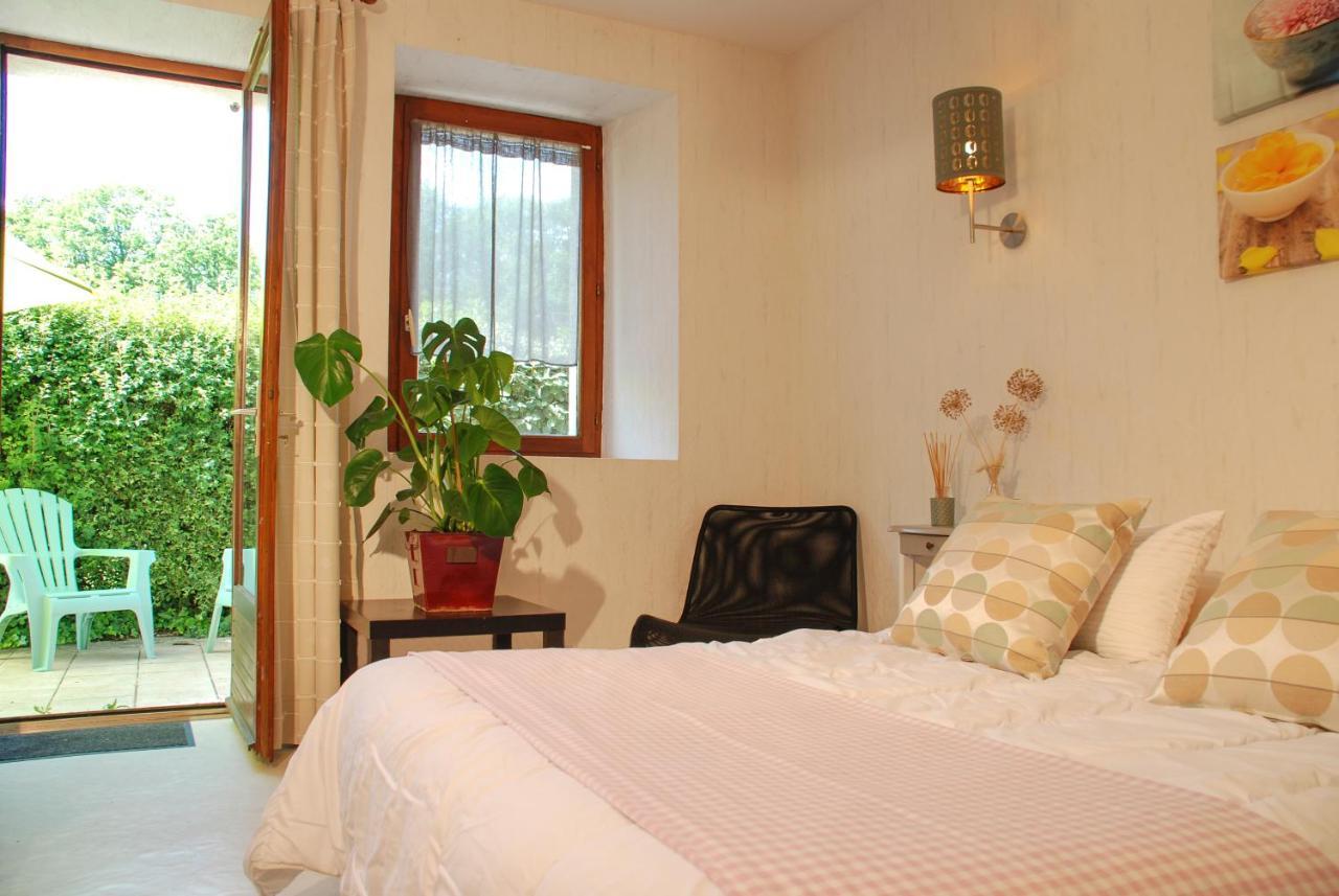 Holiday home Les Closeaux Vallieres-les-Grandes